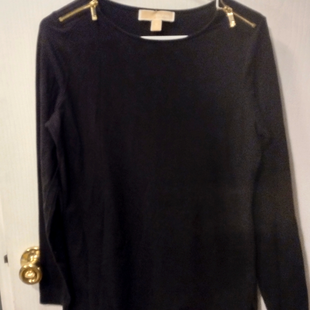 Michael Kors black top